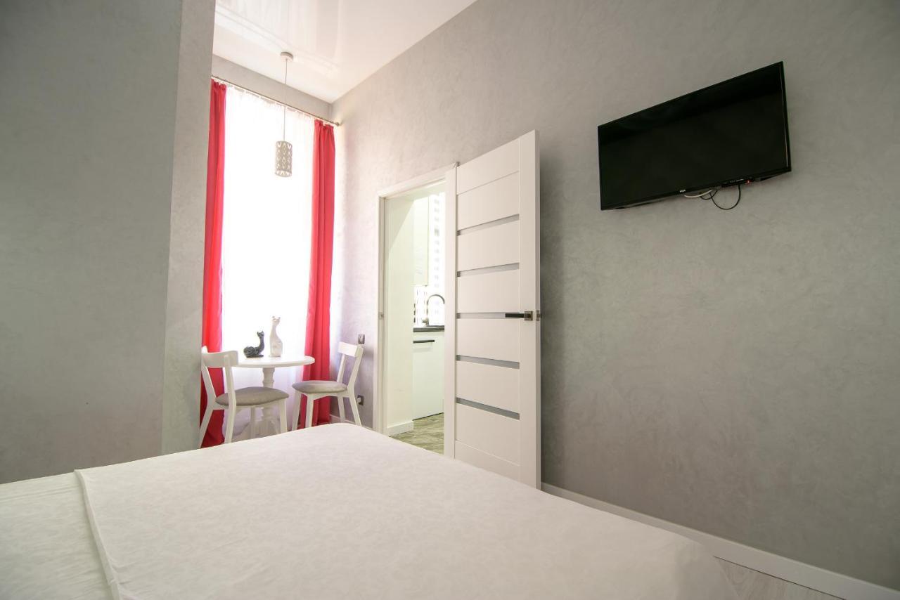 Nova Apartment Lviv Bagian luar foto